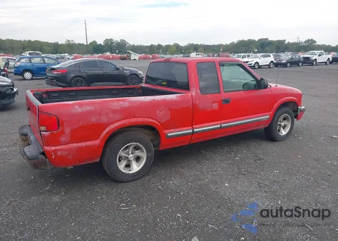 2003 Chevrolet S-10 Ls из США, поврежденный, VIN 1GCCS19X238174686